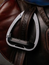 LeMieux Vector Control Staffe di Sicurezza da Equitazione - Nero/Alluminio/Oro Rosa/Carbonio