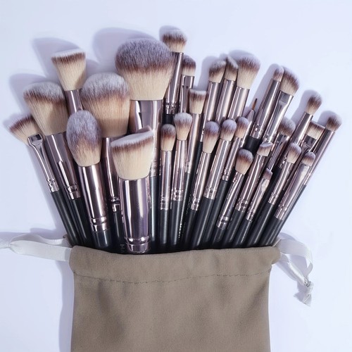 Set pennelli trucco
