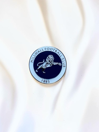 Pin millwall vintage - pin’s, fc