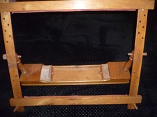 VECCHIO TELAIO LEGNO VINTAGE ANNI 40 MEZZOPUNTO PUNTO CROCE 50X58 CM LEGGI INFO