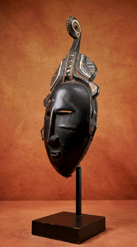 Una bella vecchia maschera