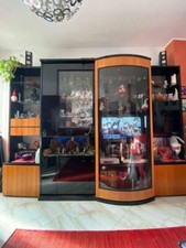 Mobile soggiorno componibile moderno laccato con vetrina scorrevole e slot tv