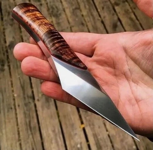 Coltello fatto mano d2 - fatto, a