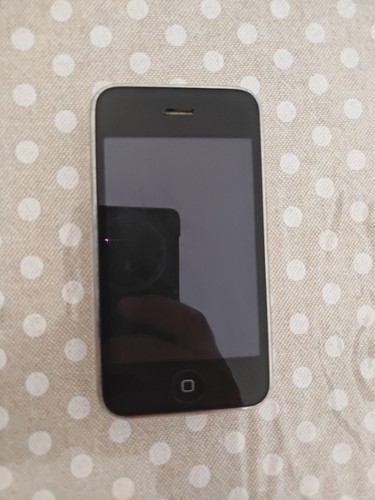 Apple iphone 3gs 16gb a1303 - 16gb,