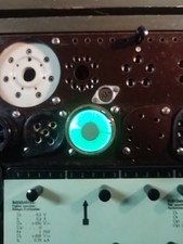 1 x  EM4, PHILIPS MINIWATT NOS