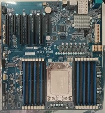 GIGABYTE MZ31‐AR0