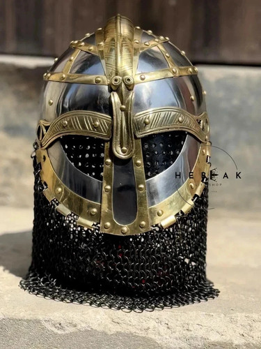 Elmetto vichingo medievale