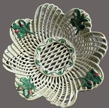 Piatto in ceramica antica