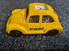 Volkswagen Beetle Taxi Yellow