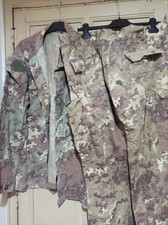  Mimetica Vegetata Esercito Italiano Giacca e pantalone  Taglia 52.  Usata.