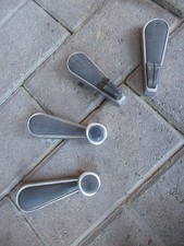 BEDFORD VAUXHALL  - Coppia leve apriporta + leve alzavetro - Ricambio usato