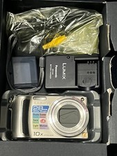 Panasonic LUMIX DMC-TZ4 8.1MP