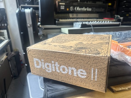 Elektron digitone tracce - elektron,