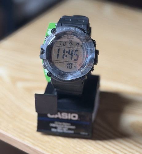 Casio illuminator quartz - casio,