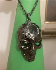 Teschio con grande diamante  COLLANA unisex uomo-donna(mascella si apre)cod.27/3