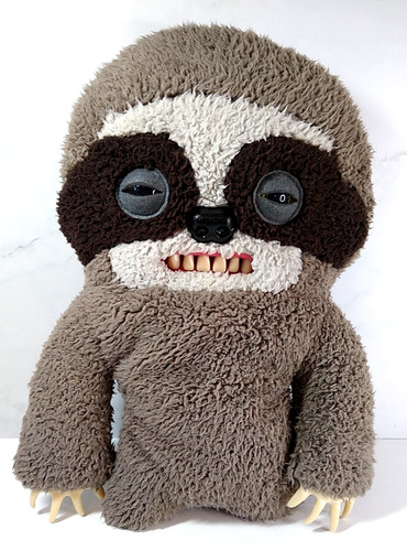 Peluche artigli denti - , fuggler