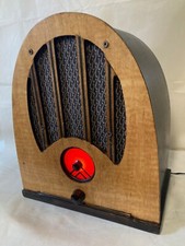 Vintage Deco 1937 Philco Radio