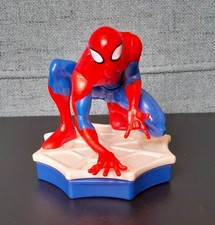 Sorpresa uovo di pasqua Kinder 2020 Spiderman supereroi Marvel
