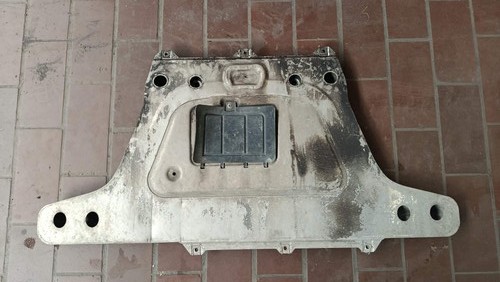 Piastra irrigidimento bmw 318d - piastra,