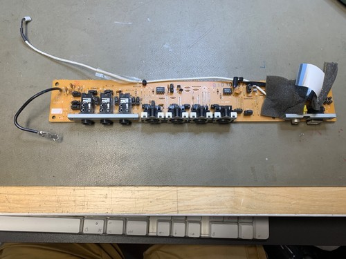 Scheda jack yamaha tyros - yamaha, +