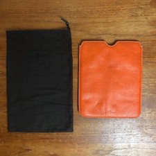 CarShoe manica iPad in pelle