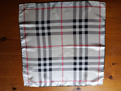 Sciarpa burberry avorio - sciarpa,