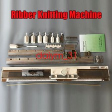 Macchina per maglieria a coste