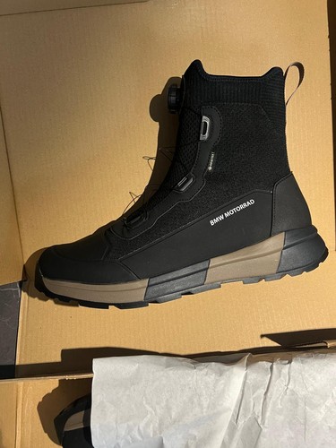 Vendo scarpe moto sneakers - vendo,