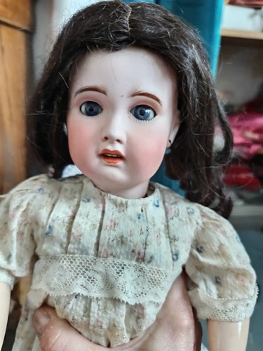 Belle poupée type jumeau - belle,