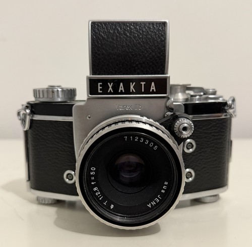 Appareil photo vintage exakta - photo,
