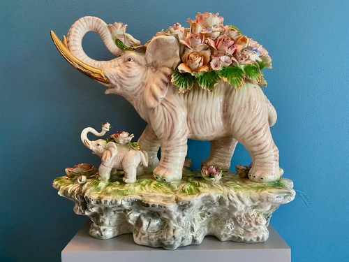 Elefante porcellana italiana