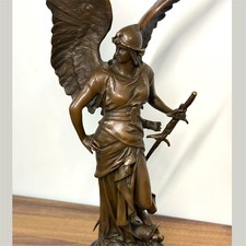 Statua scultura bronzo donna