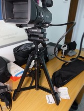 SONY VCT-VPR1 treppiede per