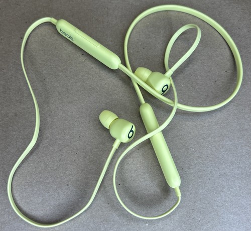 Beats dre flex - by,