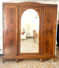 Armadio In Radica Di Noce