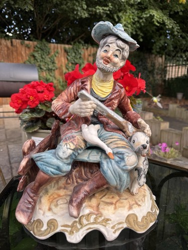 Vintage figurine hunter with - vintage,
