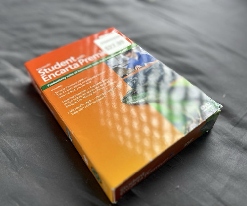 Microsoft student con - con, dvd
