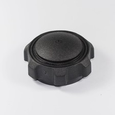 Tappo carburante adattabile a