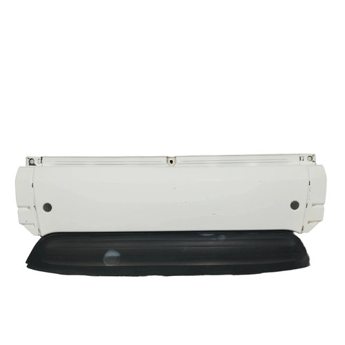 Paraurti posteriore bianco