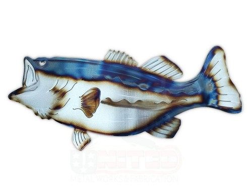 Pesce basso bocca grande - basso,