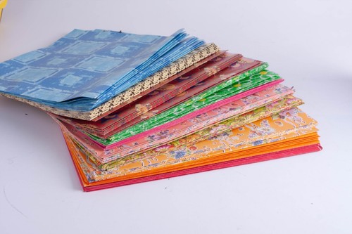 100 fogli carta regalo - da,