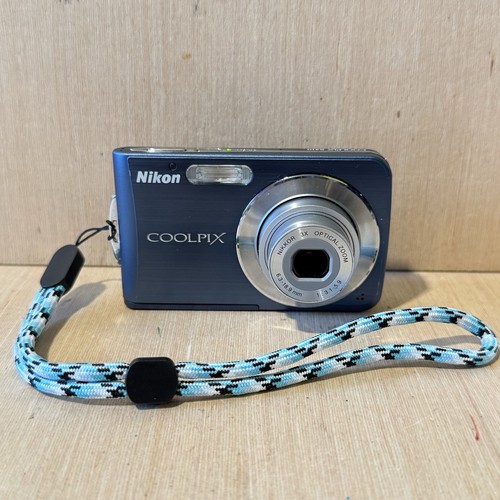 Nikon coolpix s210 0 - nikon,