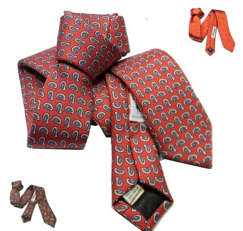 Cravatta slim rossa con