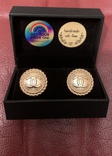 Orecchini vintage con bottoni