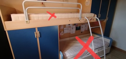 Cameretta soppalco con - , armadi