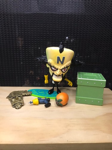 Crash bandicoot neo - crash, cortex