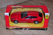 Hot Wheels Ferrari FF - Scala 1:43 - Sigillato in fabbrica