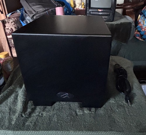 Martin logan dynamo 700w - logan,
