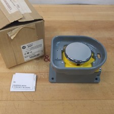 Allen Bradley 800P-S1CH1AV Series E Pushbutton, 600VAC, 10 Amps, Palm Operated.