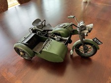 Motocicletta in metallo